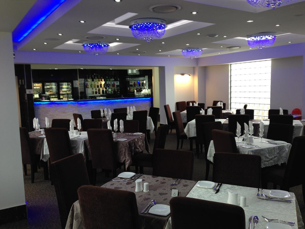 Western Downs Motor Inn Miles Esterno foto