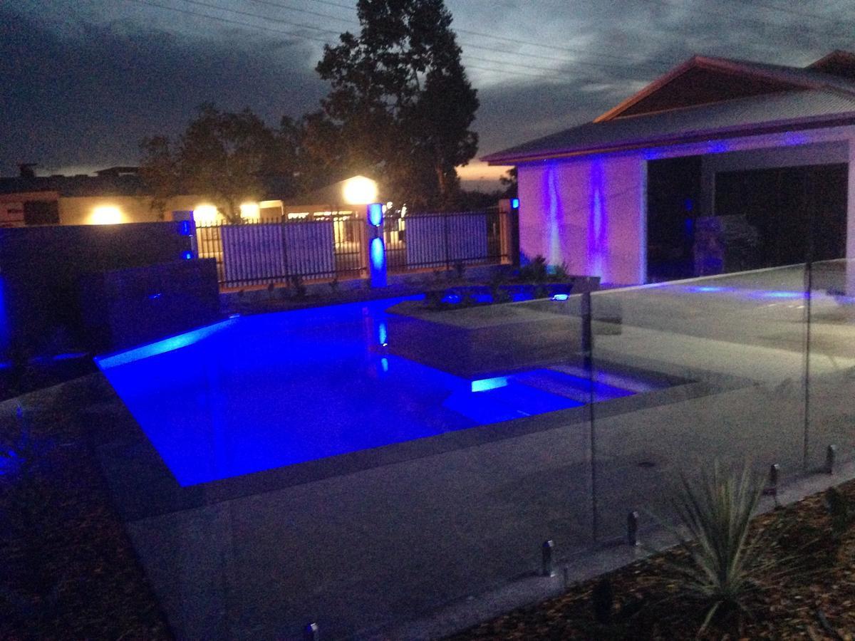 Western Downs Motor Inn Miles Esterno foto